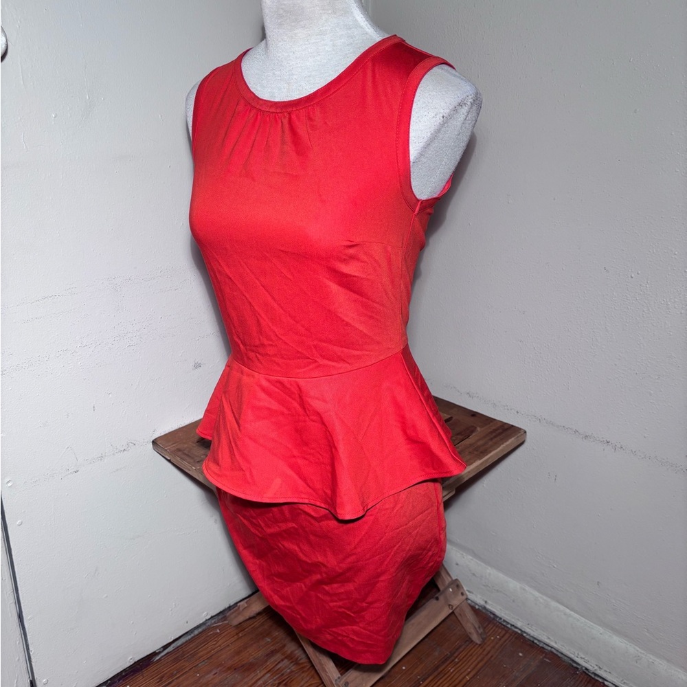 H&M Ruffle Sheath Dress - Picture 8 of 9